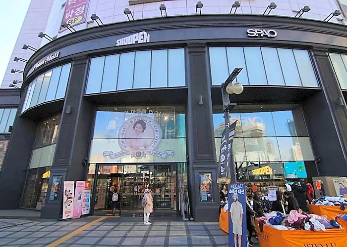 ホテル 24 Sinchon 2*
