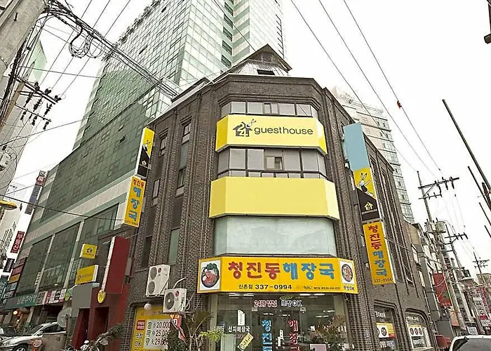 ホテル 24 Sinchon 2*
